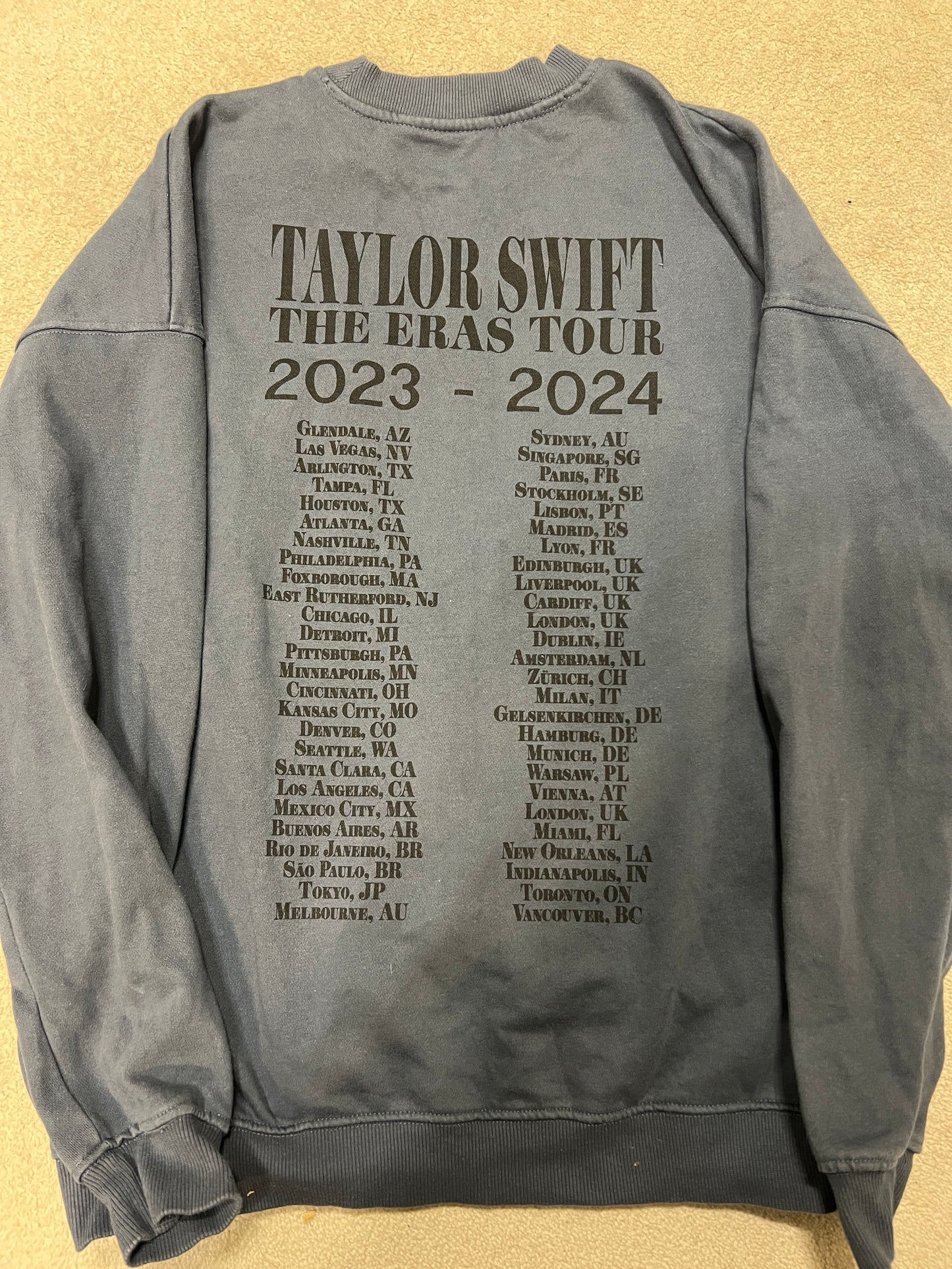 Taylor Swift Eras Tour Blue Crewneck Size XS
